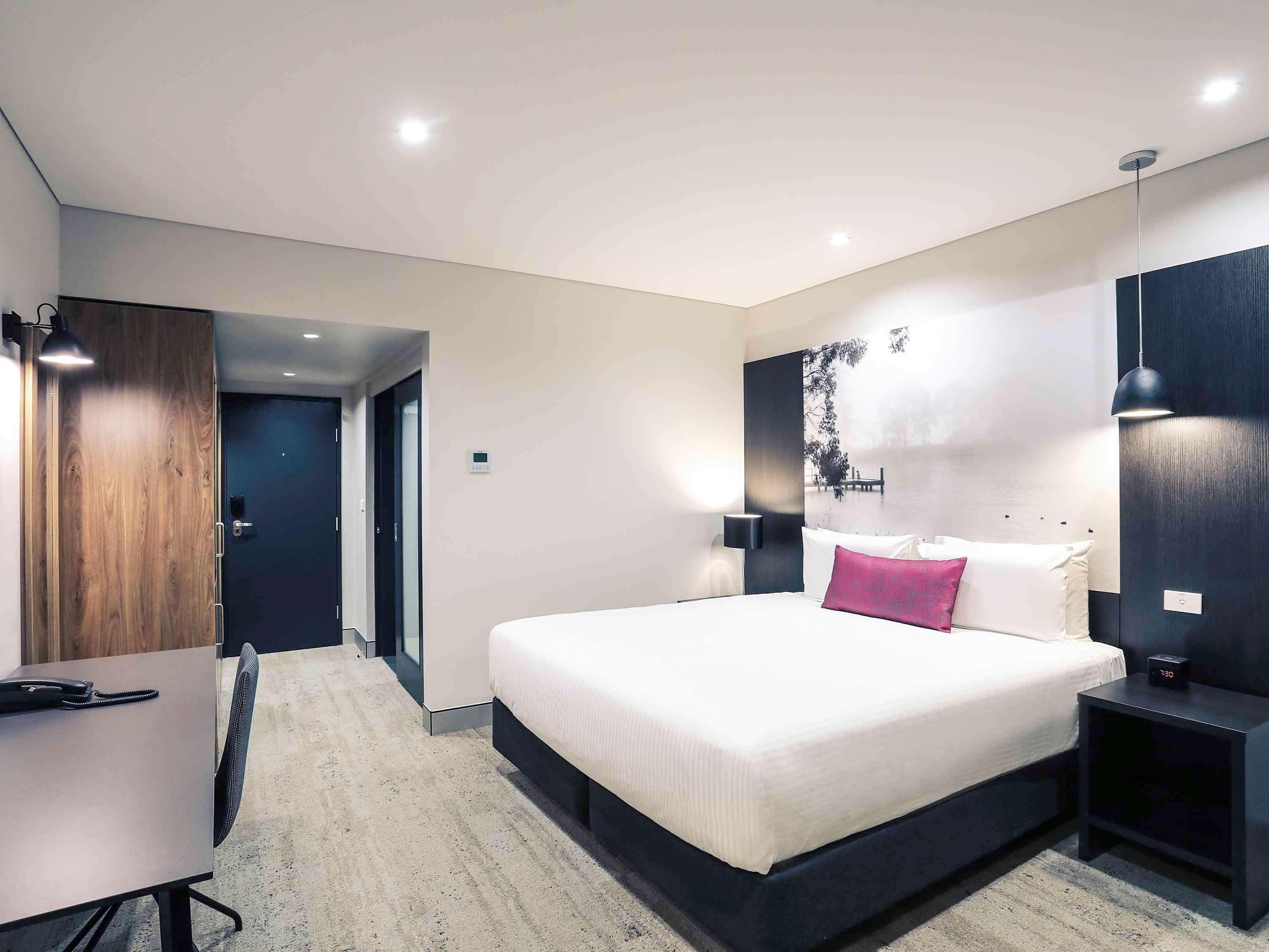 Mercure Τάμγουορθ Εξωτερικό φωτογραφία