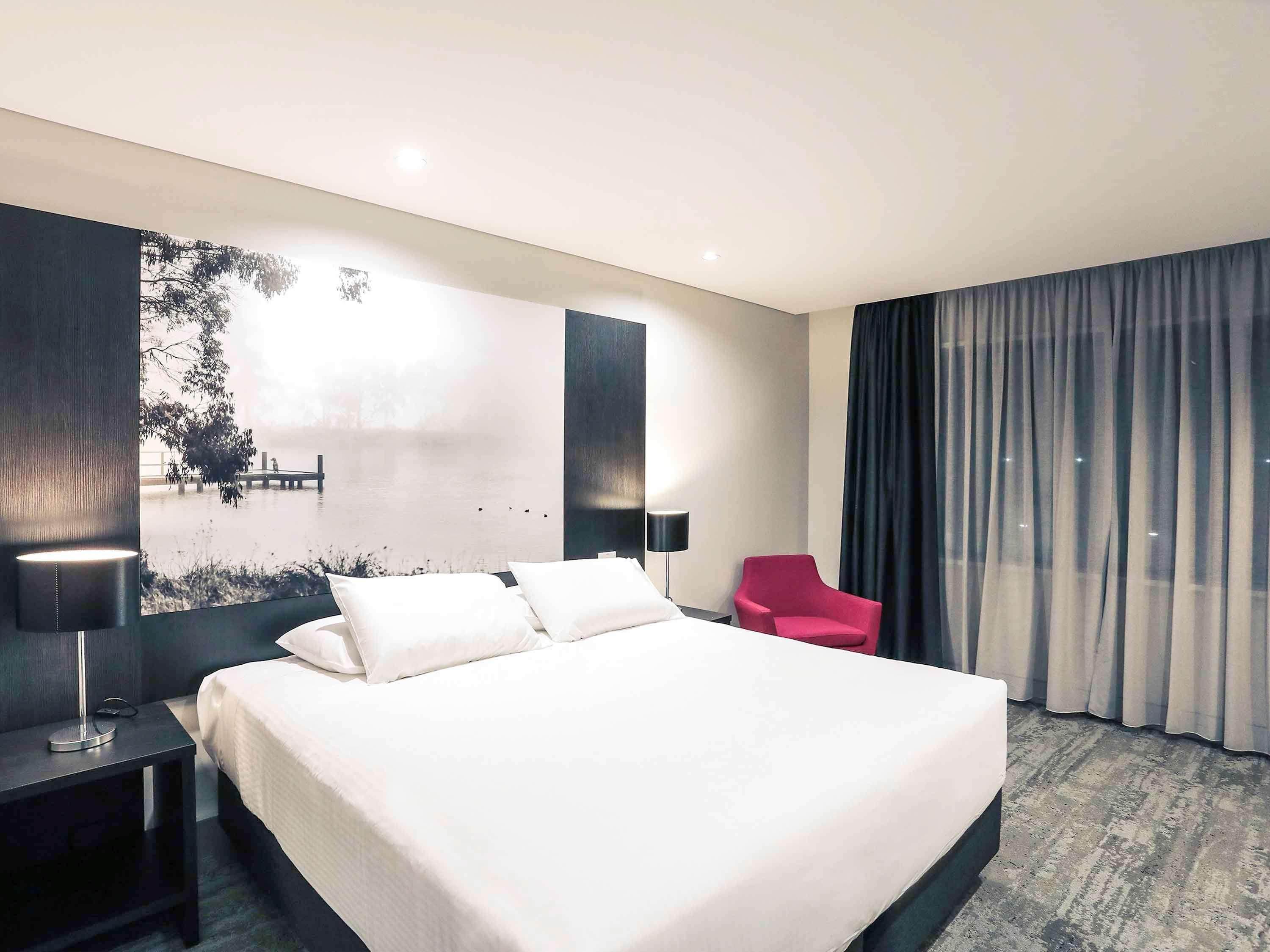 Mercure Τάμγουορθ Εξωτερικό φωτογραφία
