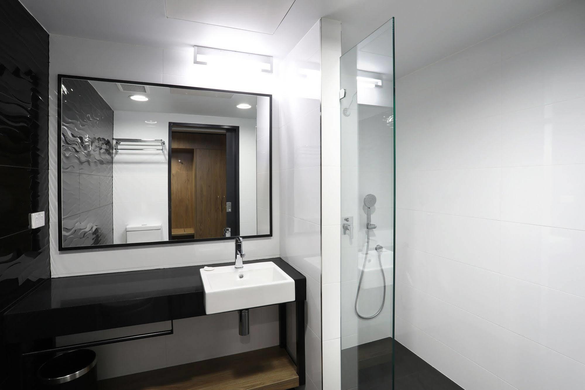 Mercure Τάμγουορθ Εξωτερικό φωτογραφία